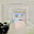 Cho thuê nhà mặt tiền Dương Quảng Hàm, P5, Gò Vấp, 3.7x17m, 1 trệt, 2 lầu, ST, 12 triệu/tháng
