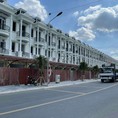 Nhà Mặt Tiền Sổ Sẳn Giá Thấp