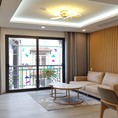 Cho thuê căn hộ dịch vụ tại Tô Ngọc Vân, Tây Hồ, 55m2, 1PN, ban công, đầy đủ nội thất mới hiện đại