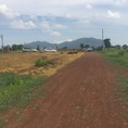 Đất ven hồ Châu Pha