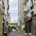 Cho thuê Nhà nguyên căn 1 trệt 4 lầu đường Lê Đức Thọ, Q.GV