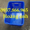 Sóng nhựa hở 3T1, sọt nhựa đựng nông sản, khay nhựa trong nhà máy sản xuất bánh kẹo