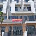 Cho thuê căn liền kề khu Centa Diamond, Từ Sơn, 75m2 x 4 tầng, giá tốt