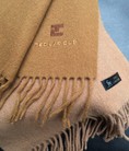 Khăn cashmere hàng hiệu xách tay xịn, giá bất ngờ vô cùng