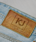Tại sao vuaquanjeans.com lại trở thành địa chỉ bán buôn quần jeans xuất khẩu uy tín và hot nhất hà nội