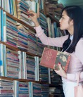 Cửa hàng sách cũ Hà Nội chuyên mua và bán các loại sách cũ, phong phú đa dạng