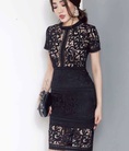 Đầm ren body sang trọng