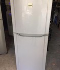 Tủ lạnh Toshiba GR M19VT VPT, 190L