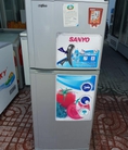 Tủ lạnh SANYO cũ 135 lít , mới 91%, xả tuyết tự động, lóc ga zin, chạy êm, mát đá nhanh,