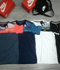 Áo thể thao cổ tròn Nike