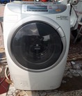 Máy giặt Panasonic NA VR5500 giặt 9kg/6kg Sấy
