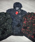 Áo khoác thể thao 2 lớp Nike kèm dây rút tai nghe tiện chất