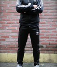 Bộ thể thao adidas mũ tháo rời linh hoạt 2 màu