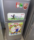 Tủ lạnh SANYO SR 145RN 143 Lít ,mới 9̀3%, xả tuyết tự động, chạy êm, mát đá nhanh, ngăn rộng.