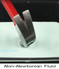 Chất lỏng phi newton màu trắng