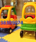Chuyên bán xe chòi chân có mái vòm dành cho trẻ em mầm non