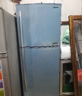 Tủ lạnh quạt gió tôsiba 200l quá đẹp và rin