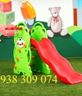 Cầu trượt cho bé