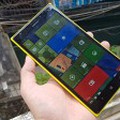 Lumia 1520 màu vàng