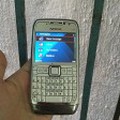 Nokia E71 bạc