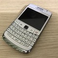 Bán máy Blackberry 9780 White