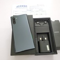 Một đôi Samsung Note 10 bản QT 2 Sim HongKong full box