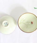 Hình ảnh: Chén sứ lòng hình hoa