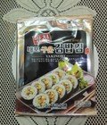 Hình ảnh: Lá rong biển sấy khô chưa tẩm ướp gia vị dùng để cuộn sushi hoặc làm kimbap