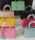Hình ảnh: Prada SF, F1 siêu chuẩn giá siêu rẻ