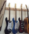 Hình ảnh: Đàn guitar điện Việt Nam