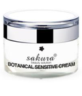 Hình ảnh: Kem dưỡng dành cho da nhạy cảm Sakura Botanical Sensitive Cream