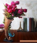 Hình ảnh: Bình hoa họa tiết chim công
