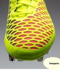 Hình ảnh: Đôi giày đá bóng có thiết kế kỳ lạ nhất Thế giới