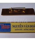 Hình ảnh: Sản xuất bảng tên nhân viên, biển tên cài áo
