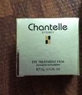 Hình ảnh: Dưỡng mắt chống nhăn chantelle