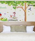Hình ảnh: Decal Bé đạp xe dưới tán cây