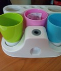 Hình ảnh: Dụng cụ nhả kem đánh răng đựng bàn chải kèm 3 cốc