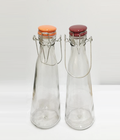 Hình ảnh: Chai thủy tinh nắp kẽm đính đá
