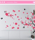 Hình ảnh: Decal Cành đào đỏ và chim đen trắng
