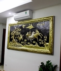 Hình ảnh: Tranh đồng mã đáo thành công treo phòng khách.