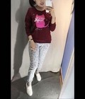 Hình ảnh: Bộ mèo nữ Uniqlo