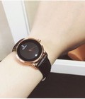 Hình ảnh: Đồng hồ Movado mặt tròn mỏng dây da có vân