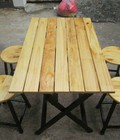 Hình ảnh: Bàn ghế gỗ xếp chân sắt mì cay thanh lí 
