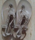 Hình ảnh: sandals xỏ ngón đan chéo