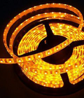 Hình ảnh: Led cuộn 5m mắt 3528 điện 12v vàng