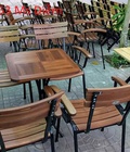 Hình ảnh: Bàn ghế gỗ xếp chân sắt