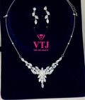 Hình ảnh: Bộ Trang Sức cao cấp Kim Cương nhân tạo tiệp khắc