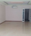 Hình ảnh: Cho thuê tầng 1 diện tích 40m2 mặt phố Nguyễn Ngọc Vũ làm cửa hàng.