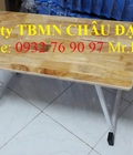 Hình ảnh: Bàn gỗ chân gập vào trong không khóa cho trẻ em