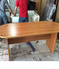Hình ảnh: Bàn Họp Oval 2m Giá Rẻ Màu Vàng Cánh Dán.
